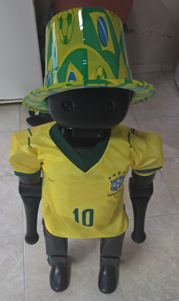 Personality: the number-10 jersey and a Brazil hat.
